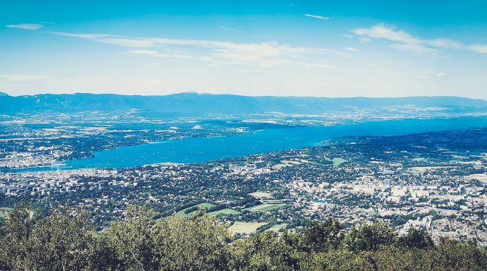 Vue du lac de Geneve